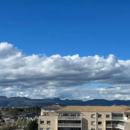 Chaleureux Avec Jacuzzi-terrasses Rooftop-rafraichisseur-parking-wifi 몽뗄리마