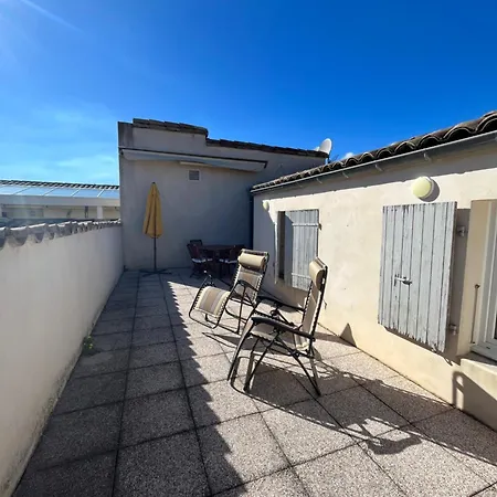 Apartment Chaleureux-terrasses Rooftop-rafraichisseur-parking-wifi