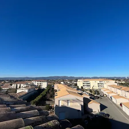 Chaleureux-terrasses Rooftop-rafraichisseur-parking-wifi Apartment Montelimar