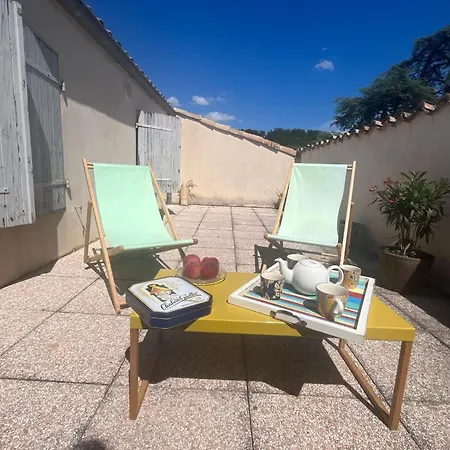 Chaleureux Avec Jacuzzi-terrasses Rooftop-rafraichisseur-parking-wifi * Montelimar